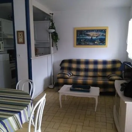 Casa de Férias Maison Saint-gilles-croix-de-vie, 3 Pieces, 5 Personnes - Fr-1-324-549
